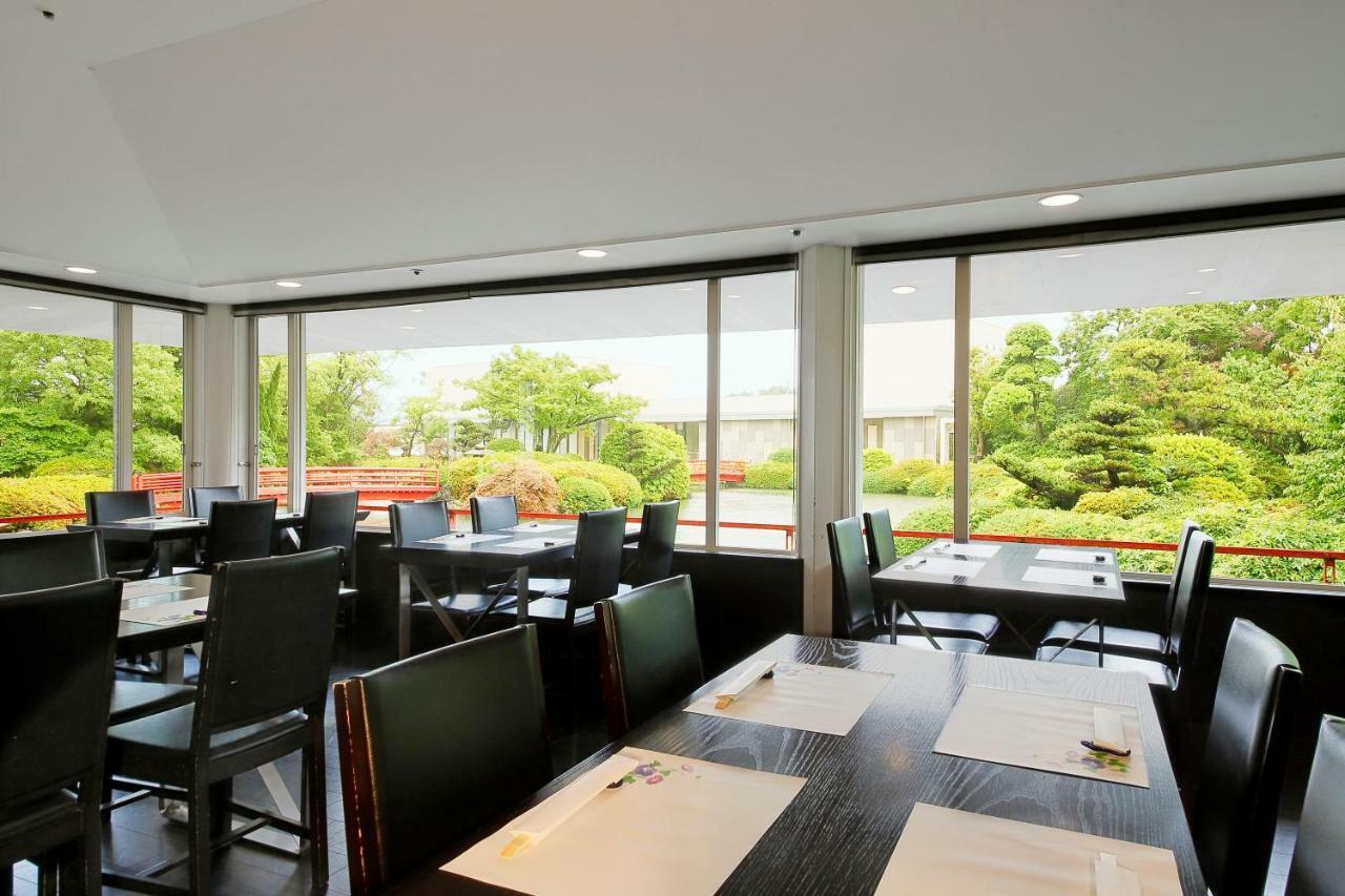 Hotel Garden Palace Kumagaya Eksteriør billede